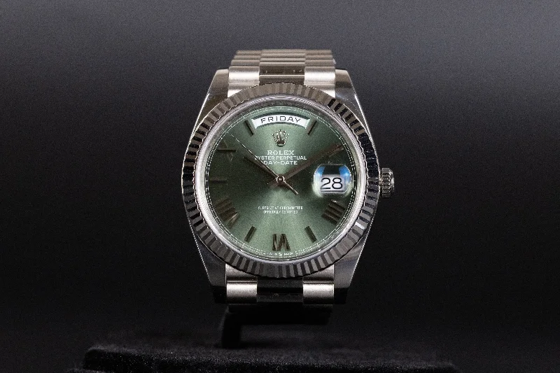Watches with a classic look   Rolex<br>228239 DayDate 40 Green Dial