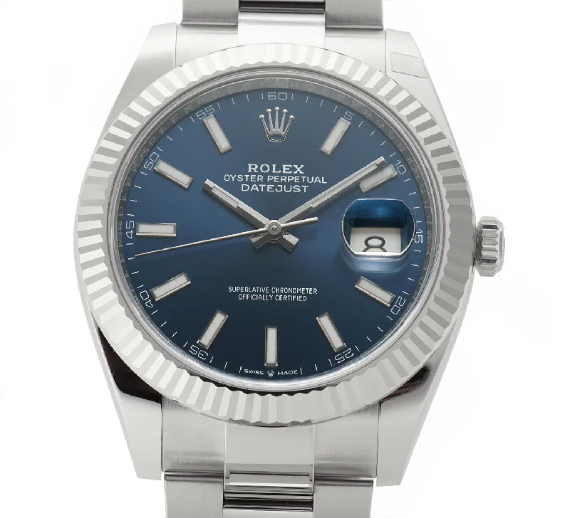 Watches with a stylish look   Steel 41mm 18k White Gold Bezel Blue Index Dial Oyster Bracelet