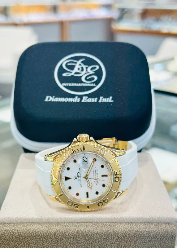 Watches with a stylish look   Rolex Yacht master 16628 40 Yellow Gold White Dial on Rubber B Band preOwned